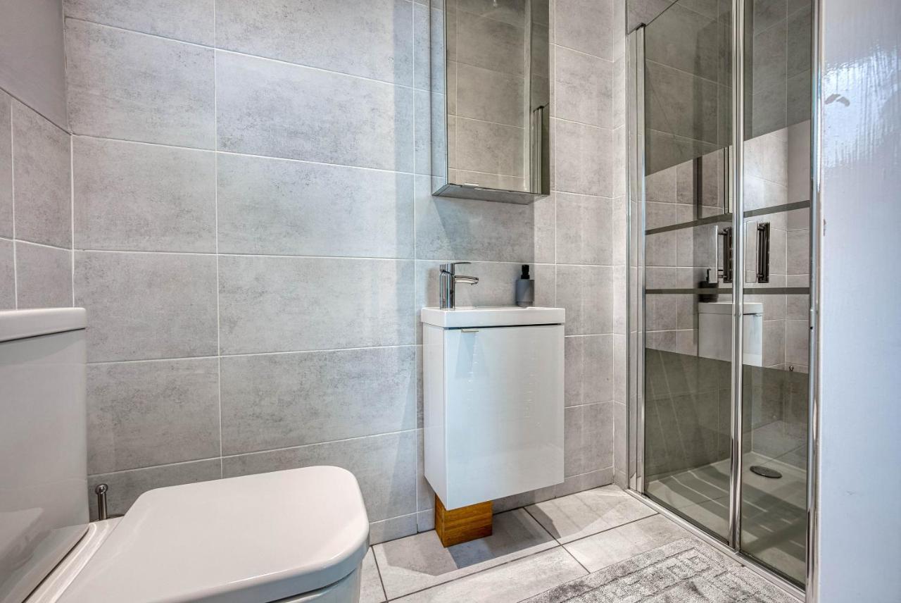 Spacious Nottingham Abode - Sleeps 16 Exterior foto